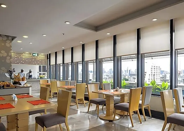 Отель Grand China 4*