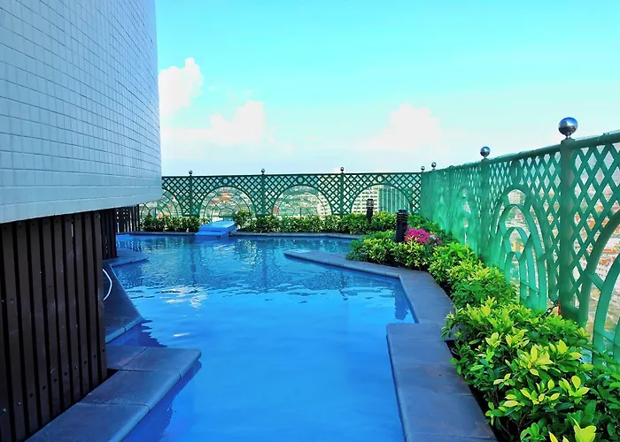 Grand China Hotel 4*